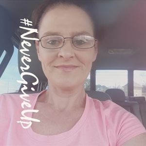 Meet your Posher, Carrie